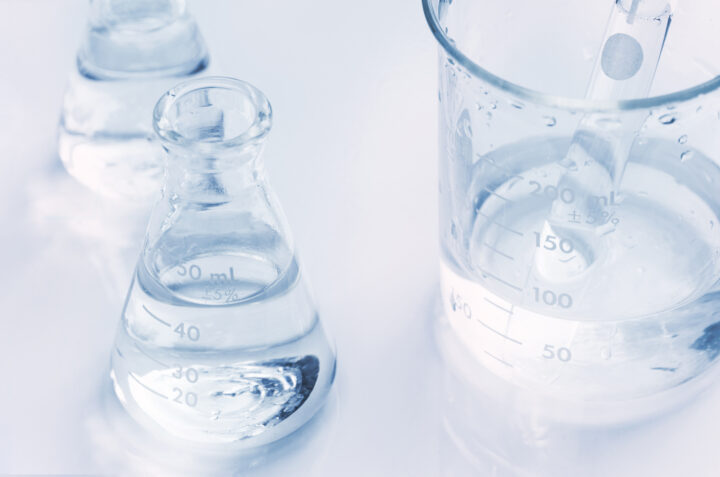 高純度溶剤取扱一覧｜蒸留精製・溶剤リサイクル（電子材料溶剤）の画像